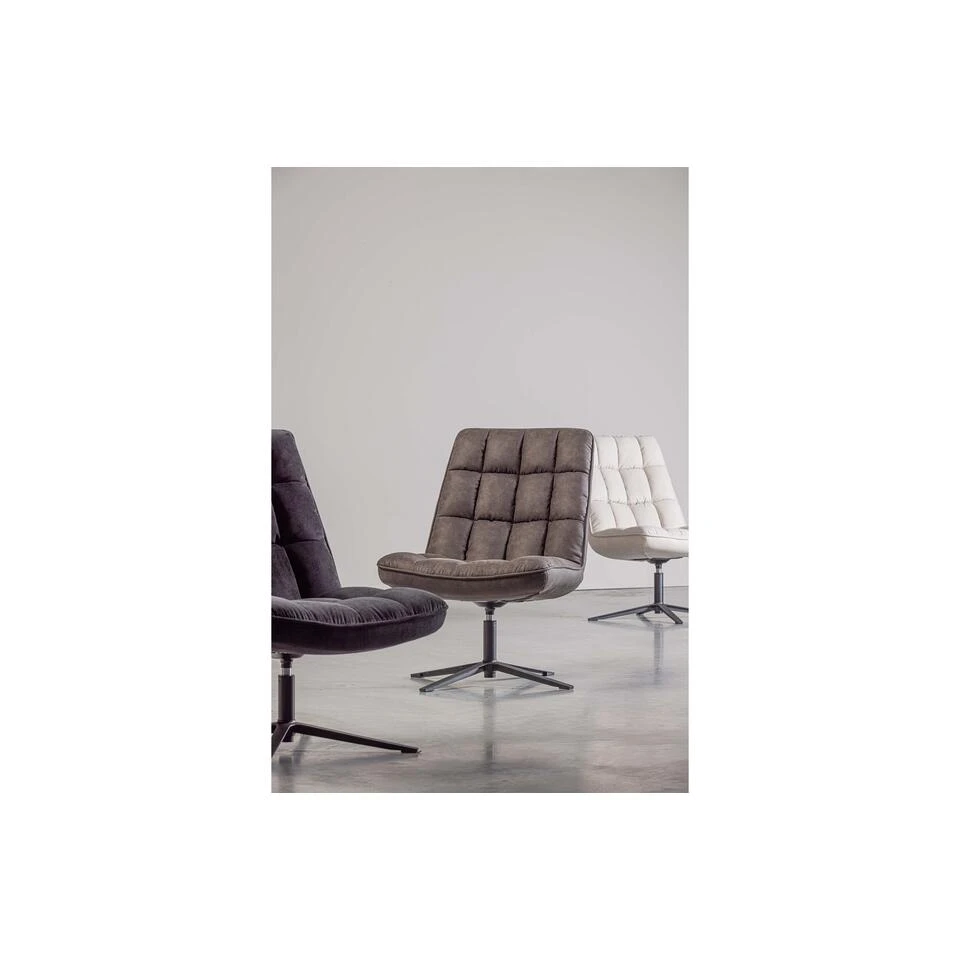 WOOOD Dirkje Draaifauteuil - Leerlook - Zwart - 101x70x85 3 WOOOD Dirkje Draaifauteuil - Leerlook - Zwart - 101x70x85 - Afbeelding 3
