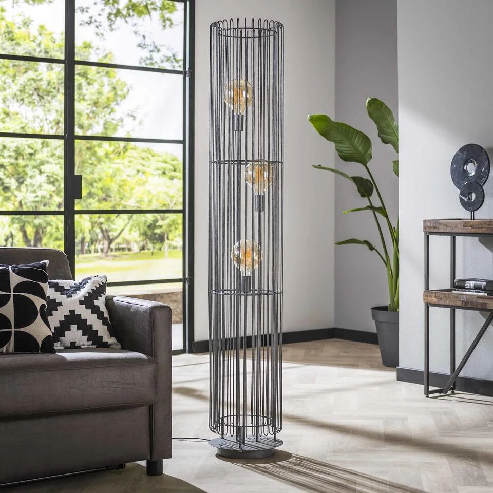 Industriële Vloerlamp Toby Oud Zilver 3-lichts - 172x30x172 Cm - Metaal - Grijs 2 Industriële Vloerlamp Toby Oud Zilver 3-lichts - 172x30x172 Cm - Metaal - Grijs - Afbeelding 2