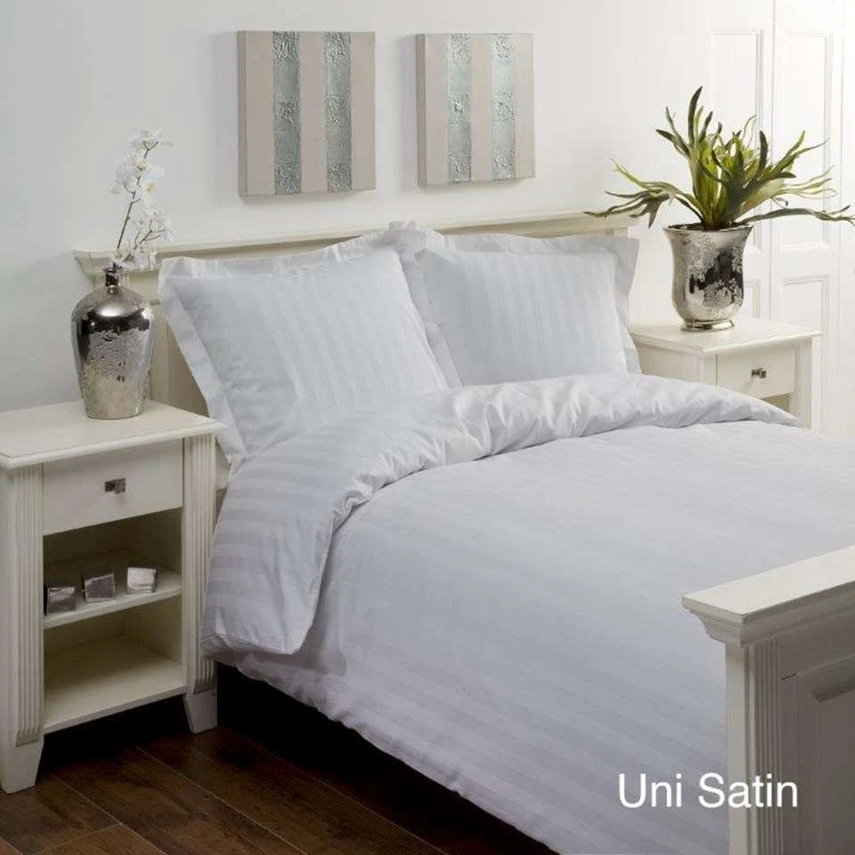 Papillon Dekbedovertrek Satijn Streep - 200x200/220 Cm - Wit 2 Papillon Dekbedovertrek Satijn Streep - 200x200/220 Cm - Wit - Afbeelding 2