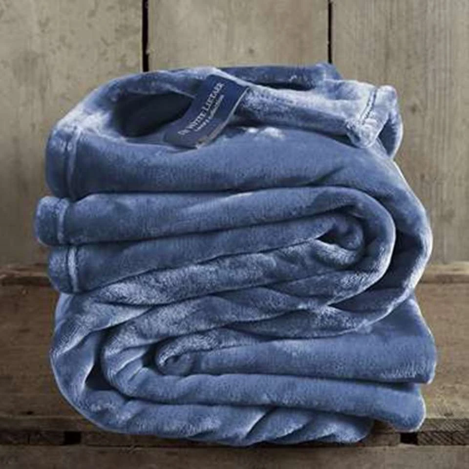 De Witte Lietaer Fleece Plaid Cosy - 150 X 200 Cm - Blue Indigo 3 De Witte Lietaer Fleece Plaid Cosy - 150 X 200 Cm - Blue Indigo - Afbeelding 3