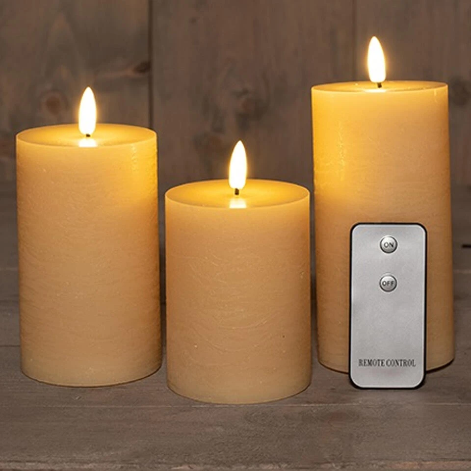 Anna's Collection LED Stompkaarsen Met Afstandsbediening - 3x - Oranje 2 Anna's Collection LED Stompkaarsen Met Afstandsbediening - 3x - Oranje - Afbeelding 2