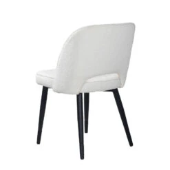 Giga Meubel Eetkamerstoel Bouclé - Wit - Stoel Aimee -Huishoudelijke Voorwerpen Winkel 8f172baf5f424195a048a86a4e21d1ef